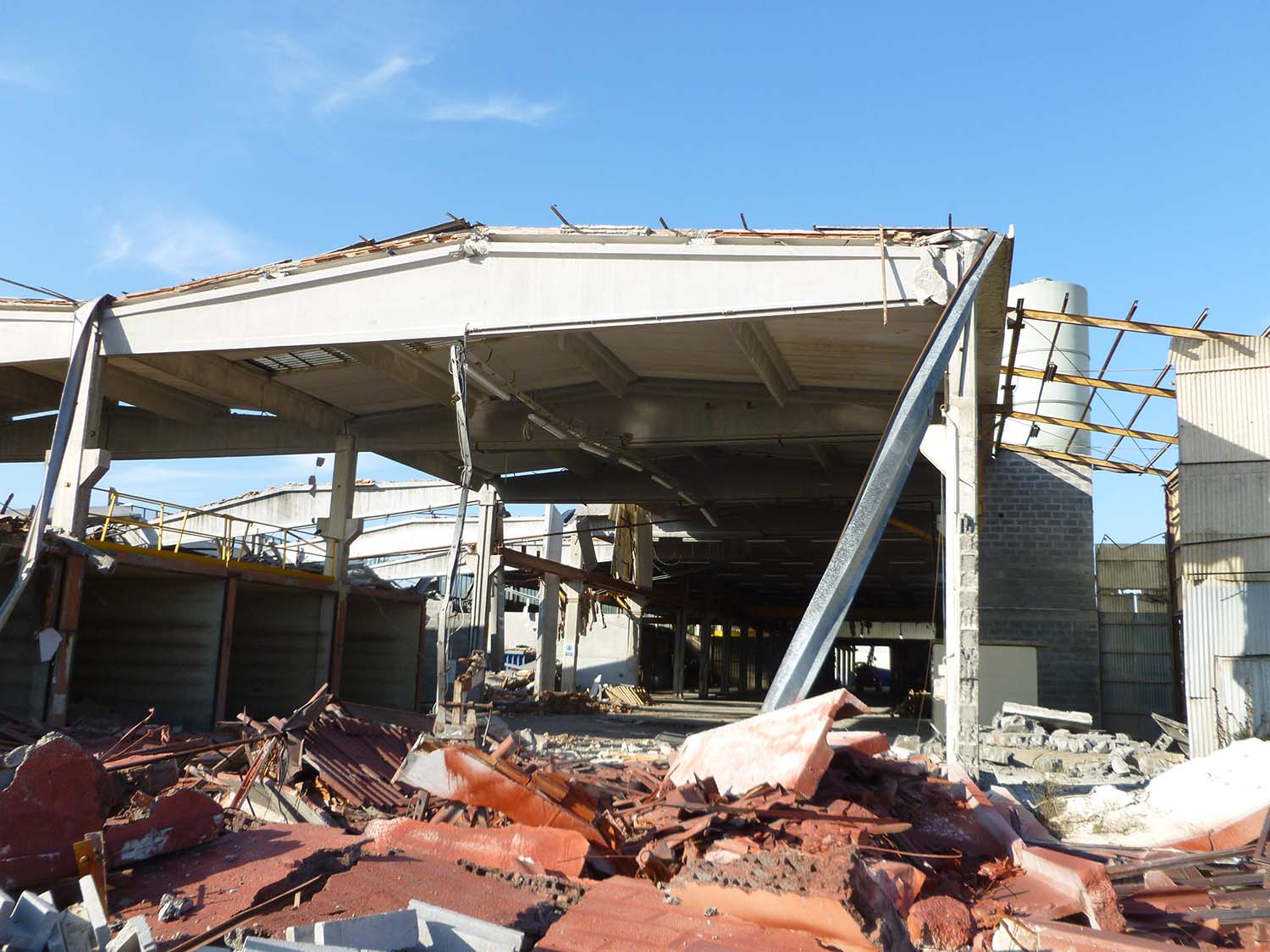 Intermedia Holding — Cantiere
